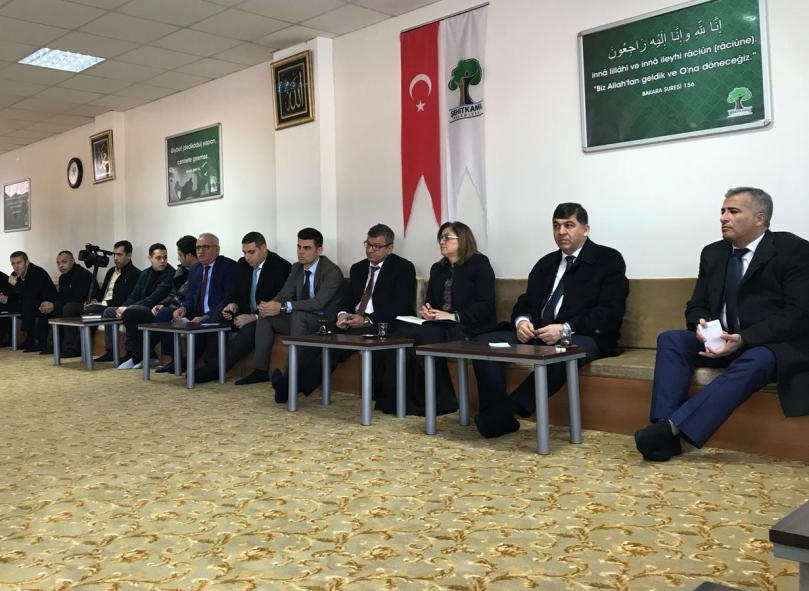 Şahin muhtarlarla bir araya geldi