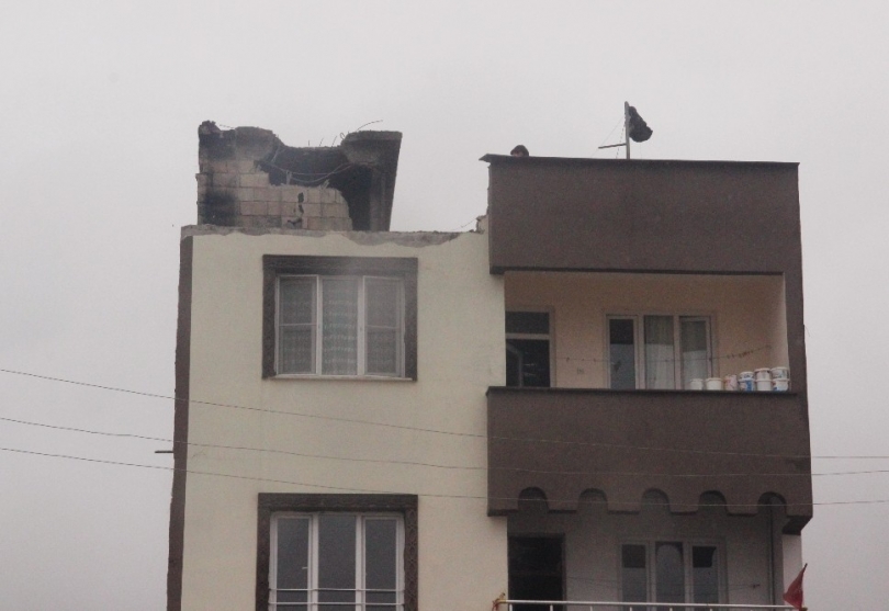 Kilis kent merkezine roket düştü