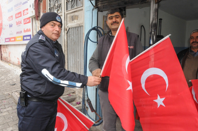 Şehitkamil'den Zeytin Dalı Operasyonuna Bayraklı Destek