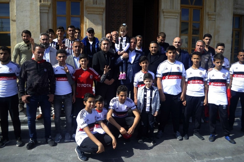 Beşiktaş’tan Mehmetçik ve Kilis’e destek