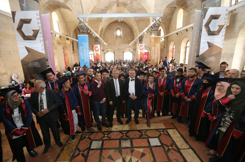 Suriyeli Sığınmacılara Türkçe Eğitim Belgesi Verildi
