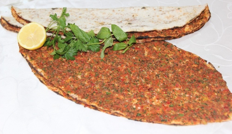 Antep Lahmacunu  AB yolunda