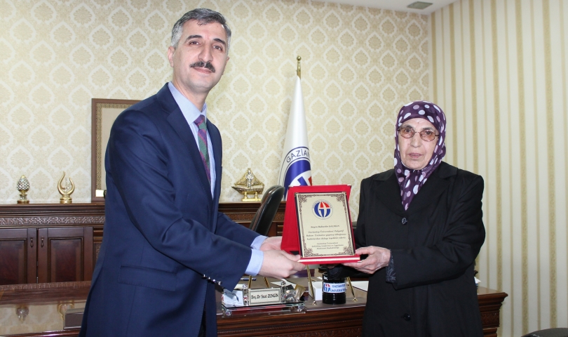 Antepli Gurbetçiden Anlamlı Bağış