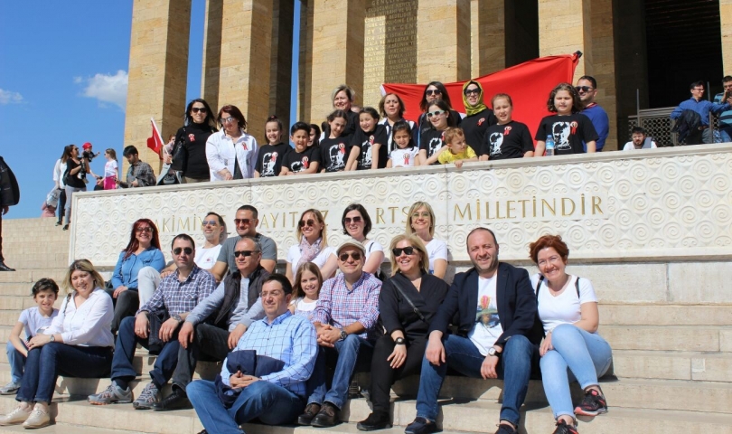 GKV 1985 ve 2018 Mezunları Anıtkabir’de