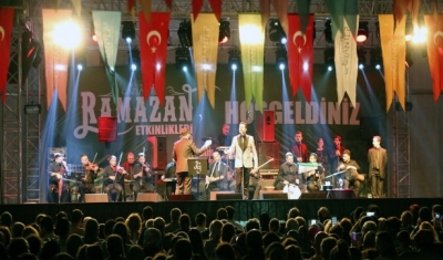 Türk Musiki Sanatçısı İhsan Güvenç Konserine Yoğun İlgi