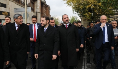 Bakan Albayrak’ı Kahkahaya Boğan Şarkı
