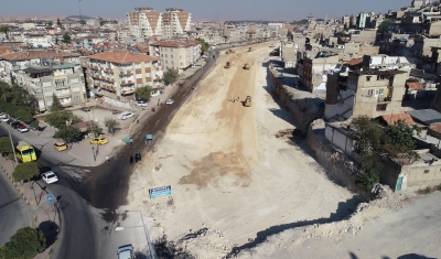 İnönü caddesine alternatif 40 metreli yolda sona doğru