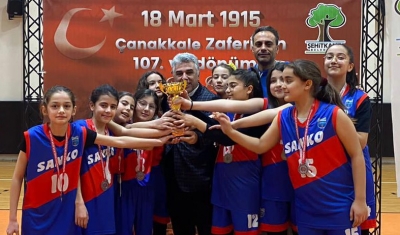 SANKO Okulları Basketbol Takımı il ikincisi oldu
