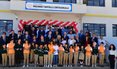 Merhum Bakan Mehmet Batallı Ortaokulu açılış töreni yapıldı
