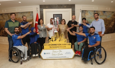 Başkan Şahin, Türkiye 2’ncisi Gazişehir Gaziantep Takımı’nı ağırladı