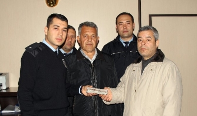 Polis memurundan örnek davranış