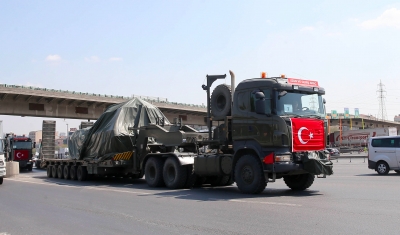 Zırhlı araçlar Silopi'de