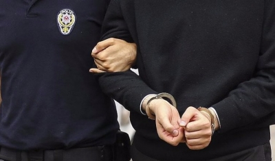 Gaziantep'te düzenlenen operasyonlarda silah ve uyuşturucu ele geçirildi