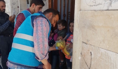 Doğu Guta’da çocuklar, meyvelerin isimlerini unutmuş