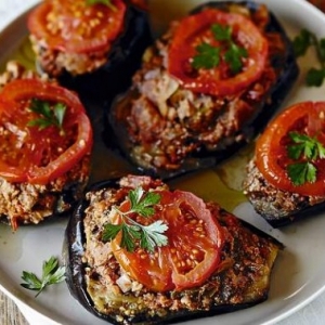 Patlıcan Mıhşısı (Karnıyarık)